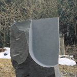 90×90×40cm　黒御影石