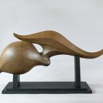 70×130×40cm　イチョウ、顔料 