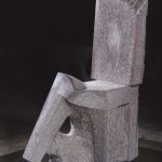 200×70×120cm　赤御影石