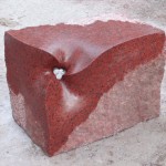 65×90×50cm　赤御影石