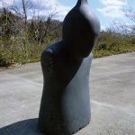 80×42×38cm　黒御影石