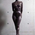 166.5×59×62.5cm　ブロンズ、石