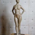 176×65×62cm　粘土