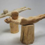 170×270×220cm　カヤ、桂、ユリノキ、鉄