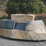 80×260×90cm　御影石、楠