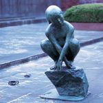 100×90×180cm　ブロンズ