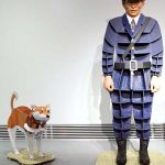 180×90×80cm　テラコッタ、合板に彩色