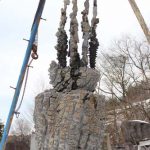 350×120×90cm　安山岩