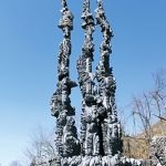 300×70×60cm　黒御影石 