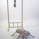 160×150×200cm　ブロンズ、木、テラコッタ、皮革、鉄