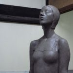 182×63×128cm　粘土