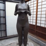 220×60×270cm　粘土