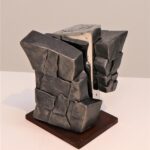第96回2022 残塊の先 — 陽炎 — 28x18x20cm 鉄、ステンレススチール、ローズウッド