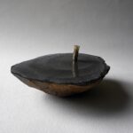 第96回2022 地の始まり 15x24x20cm 伊達冠石、真鍮