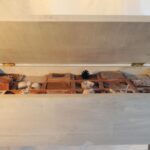 第96回2022 時のかけら 120x78x50cm 木、大理石、金箔