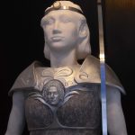 182×80×80cm　大理石、御影石、鉄、アルミ、真鍮