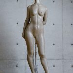 175×67×60cm　粘土