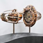 151×121×39cm　ブロンズ、欅、赤松