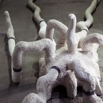 63×300×530cm　石灰岩、鉛