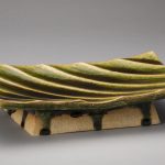 出嶋正樹（陶） 織部鎬台皿　29.5×18.0×7.2