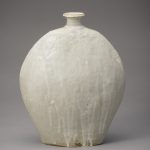 小林渡（陶） 新準会員 地釉扁壷　25.7×13.6×32.8