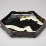 宮田竜司（陶） 掛分六角鉢 39.0×39.0×6.5