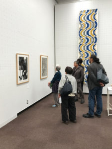 新人の巧みな銅版画技法