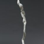 第95回国展2021＜月の光 153×42×46cm＞蝦夷松、朴